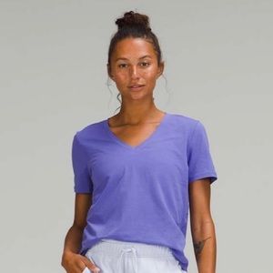 Lululemon Love V-Neck T-Shirt Size 20 Charged Indigo